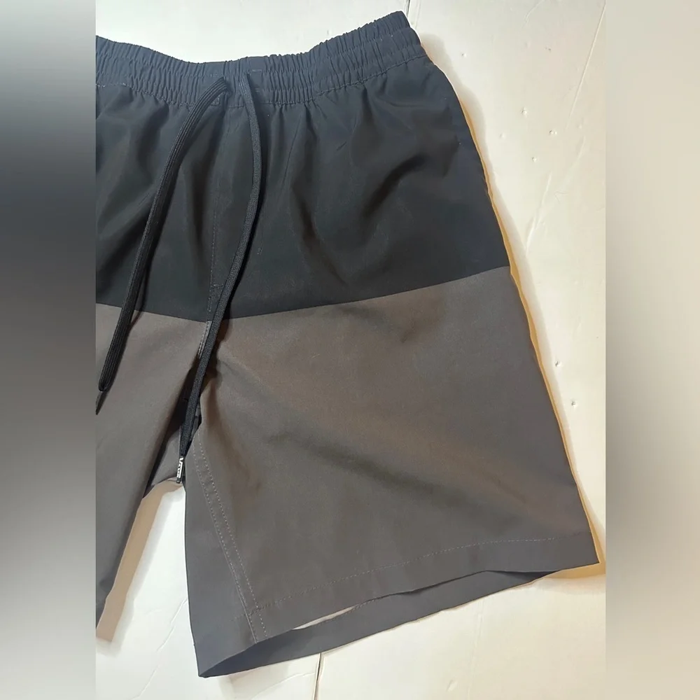 Vans Off The Wall Range Elastic Relaxed Shorts Size Small - Picture 4 of 9